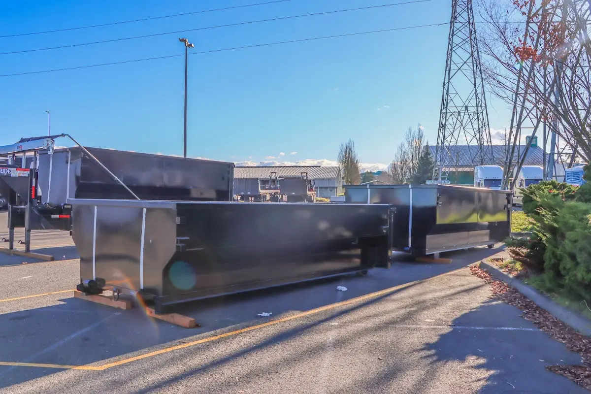 Professional dumpster rental and junk removal service in Grand Blanc